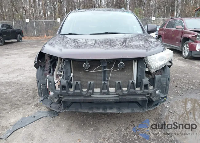 5TDBK3EH7CS104649: 43863654