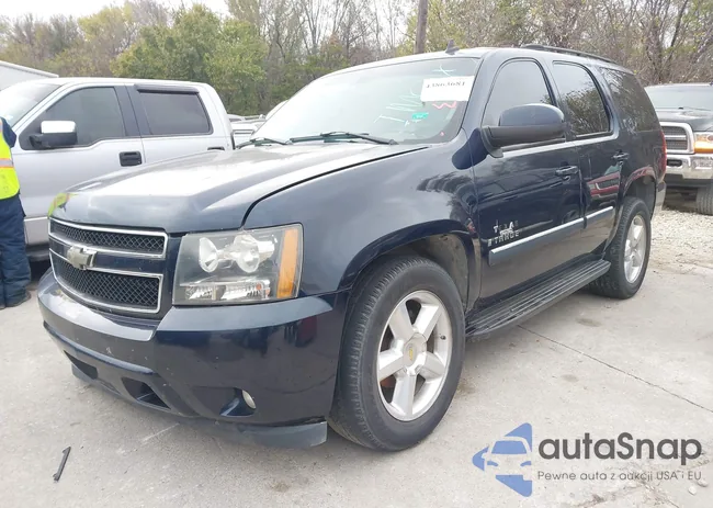 1GNFC13J77R112951: 43863681