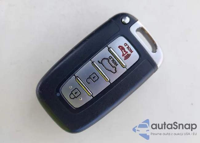 KMHTC6AD2CU025161: 43864944