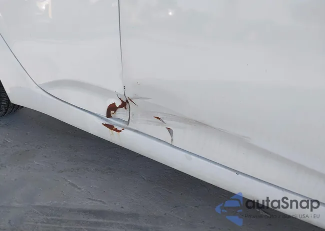 KMHTC6AD2CU025161: 43864944