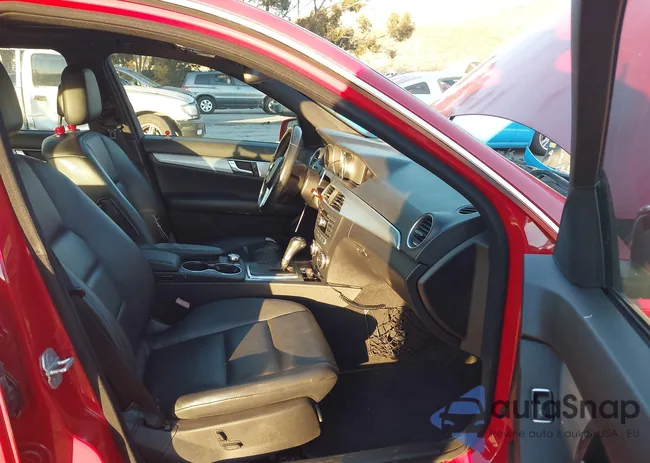 WDDGF4HB5DA795059: 43865156