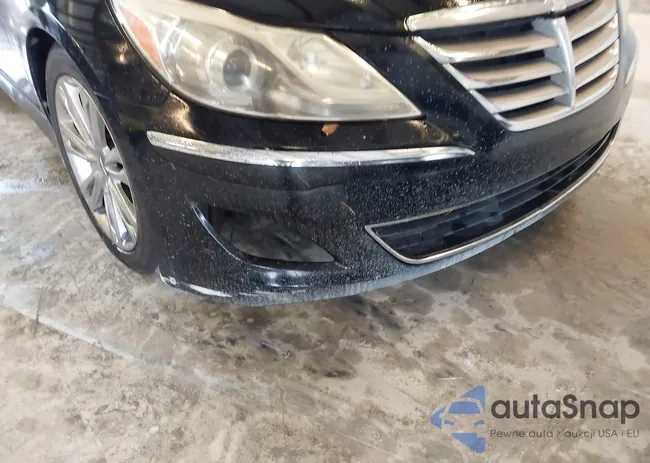 KMHGC4DD1CU153733: 43865281