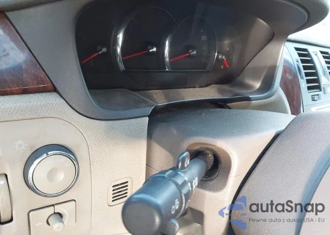 1G6KD57Y36U106906: 43864486