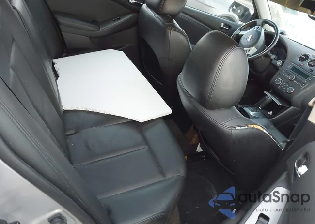 1N4AL21E09N412491: 43864488