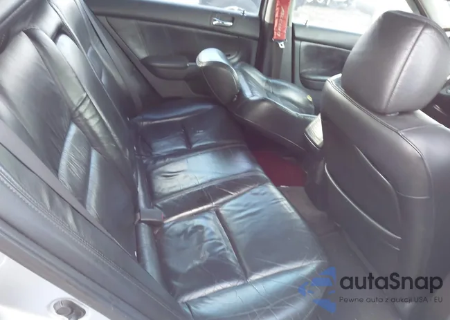 1HGCM55693A028519: 43864498