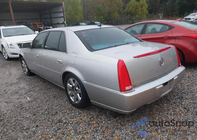 1G6KD57Y07U163470: 43864518