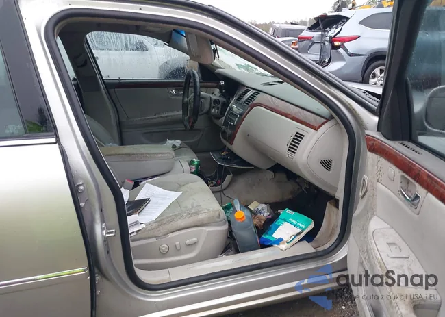 1G6KD57Y07U163470: 43864518