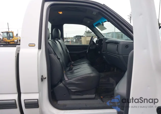 1GCEC14VXYE414748: 43864524