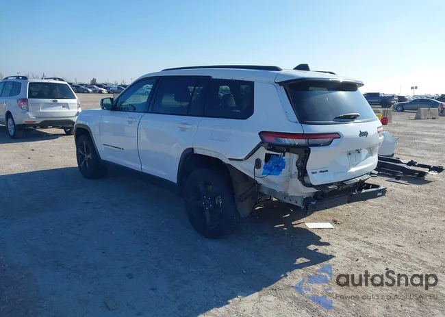 1C4RJKAG4P8807970: 43864545