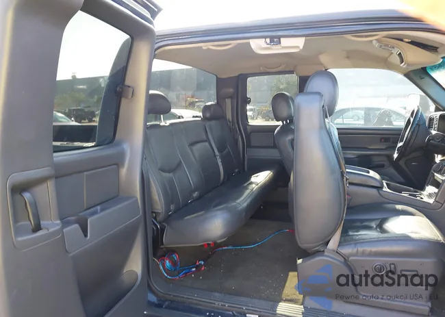 2GCEK19B761118277: 43864570