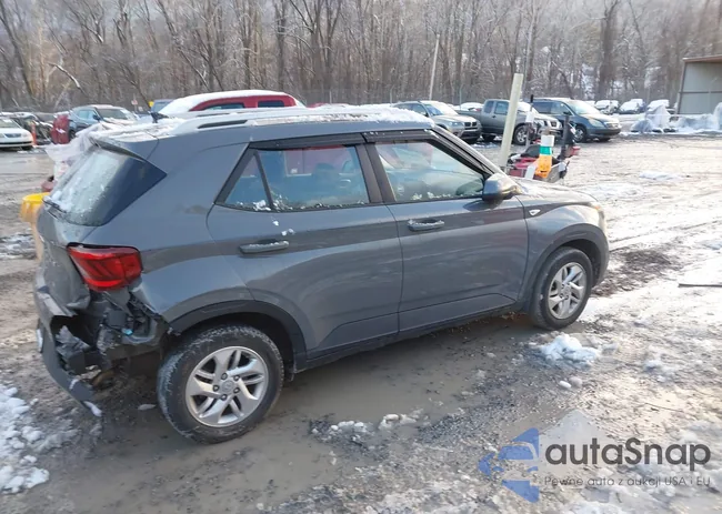 KMHRC8A37LU034533: 43864589