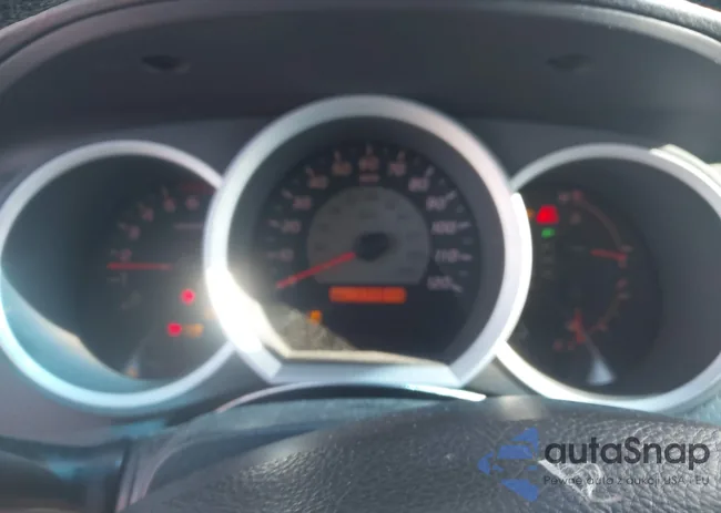 5TENX22N69Z648980: 43864769