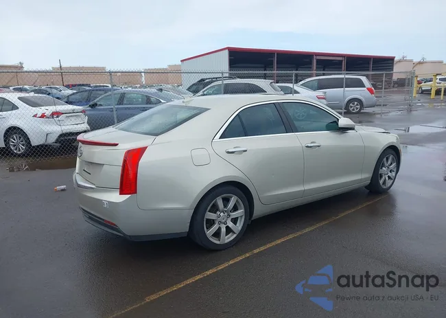 1G6AA5RAXE0161332: 43864811