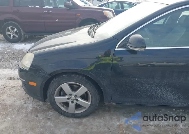 3VWRM71K98M104366: 43864824