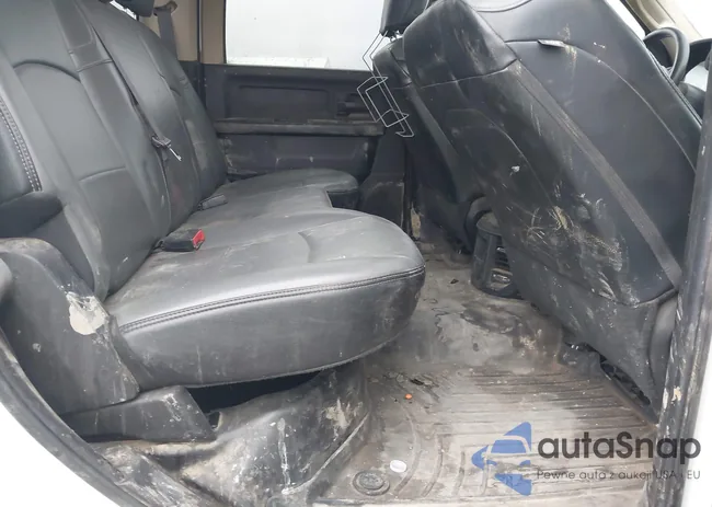 3C6UR5HJ5LG201515: 43864852