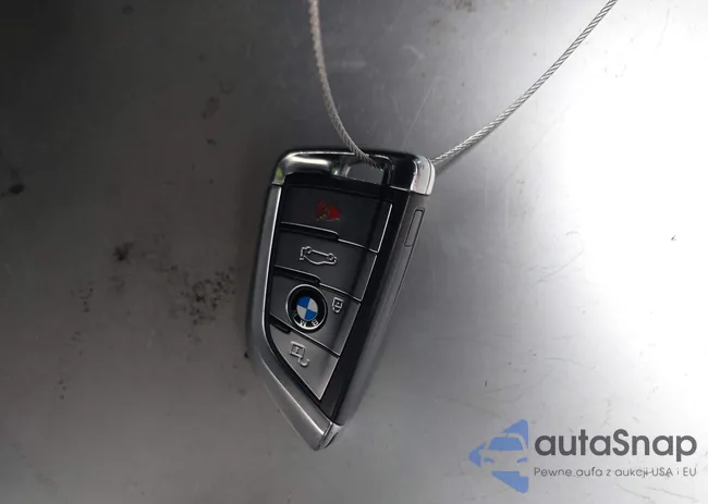 5UXKR0C58F0P02693: 43865892