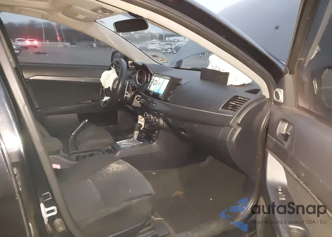 JA32U8FW8AU022599: 43865934