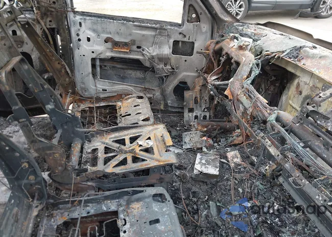 1GCRCSEA2DZ327626: 43865939