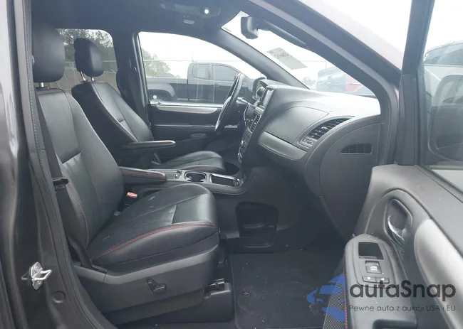 2C4RDGEG7JR335869: 43866152