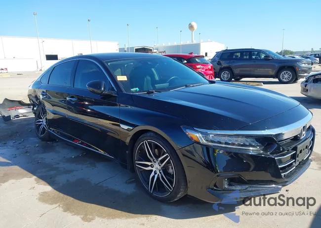 1HGCV2F92NA008023: 43866260