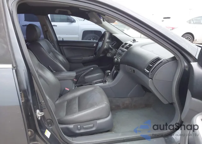 1HGCM66526A029964: 43866321