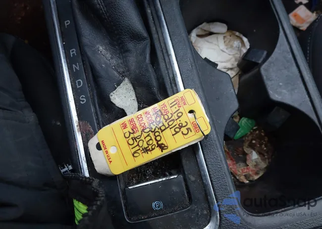 1FMCU0GD8KUC06488: 43866326