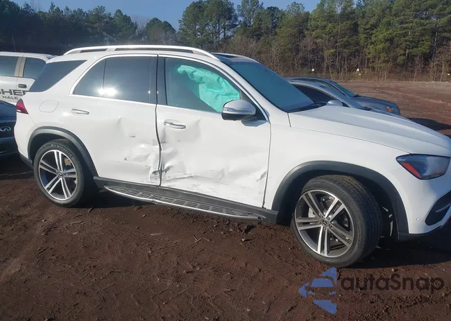 4JGFB4JE4NA801548: 43866388