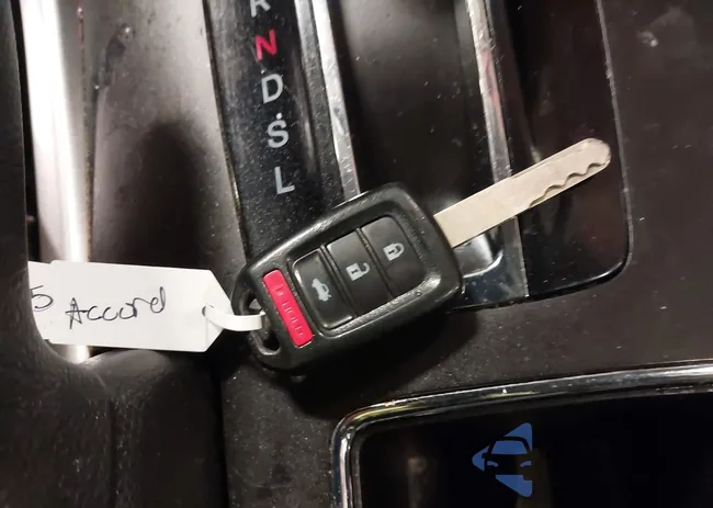 1HGCR2F35FA125838: 43866411