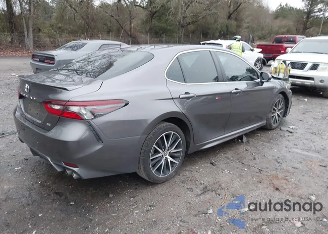 4T1G11AK6PU811883: 43865564