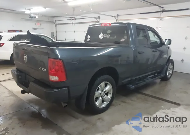 1C6RR7FG6JS308555: 43865579