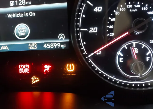 5NMS6DAJ9PH513358: 43865814