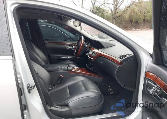 WDDNG9EB3CA420890: 43866881