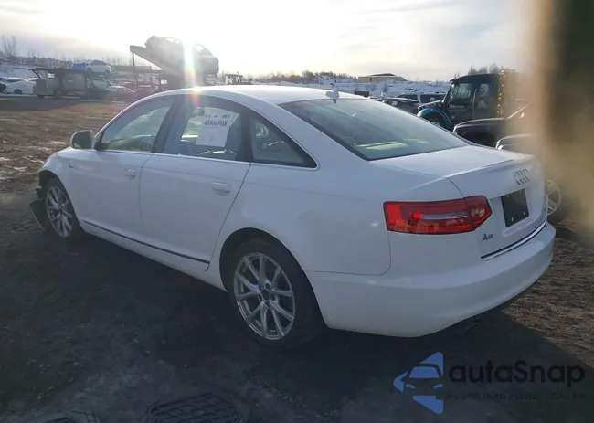 WAUFGAFB0AN052198: 43866908