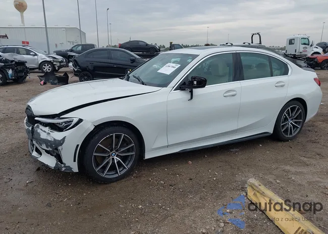 3MW5R1J02L8B04724: 43867080