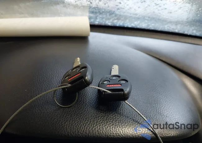 1HGCP2F49BA050053: 43867093