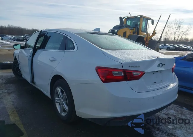 1G1ZD5ST3RF124413: 43867111