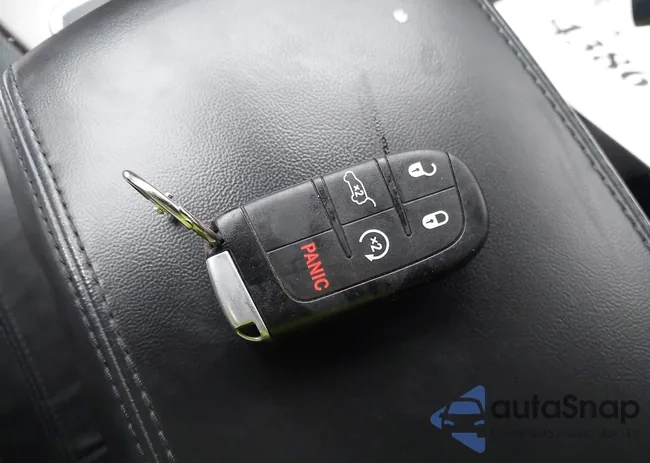 1C4RJFBG2LC425952: 43867437