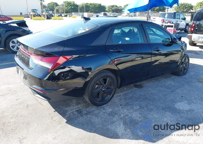 KMHLS4AG5MU094199: 43866632