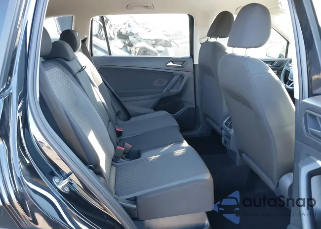 3VV0B7AX2LM069631: 43866789