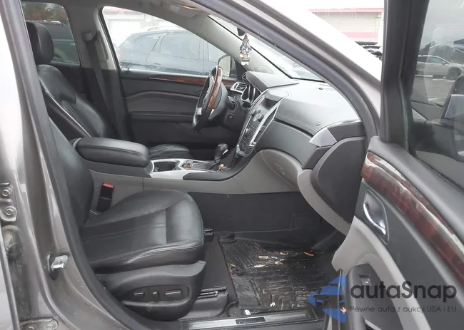 3GYFNEEY0BS671875: 43867973