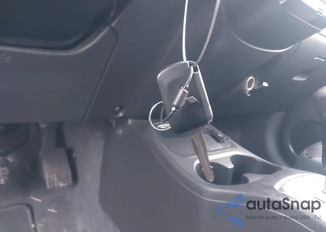 ML32AUHJ9RH032991: 43868161