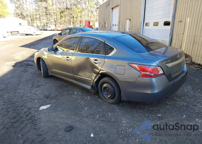 1N4AL3APXFC135282: 43867511