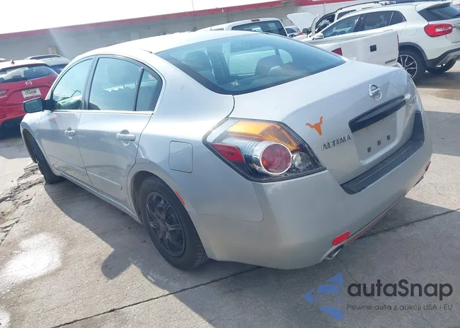 1N4AL2AP2BN477690: 43867553