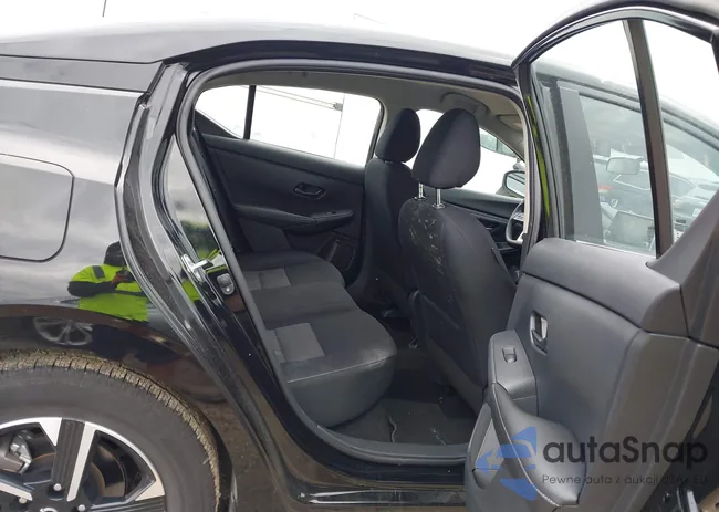 3N1AB8CV2SY277037: 43867567