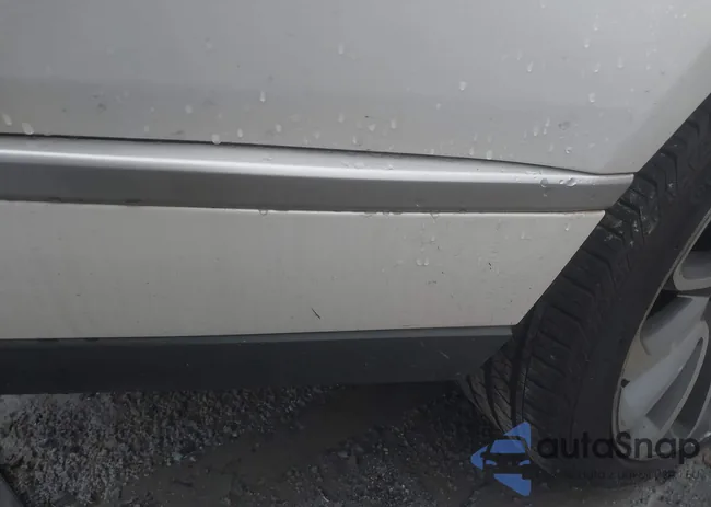 SALGV2TF4FA207689: 43867747