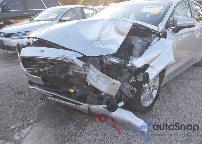 3FA6P0LU8KR106967: 43867757