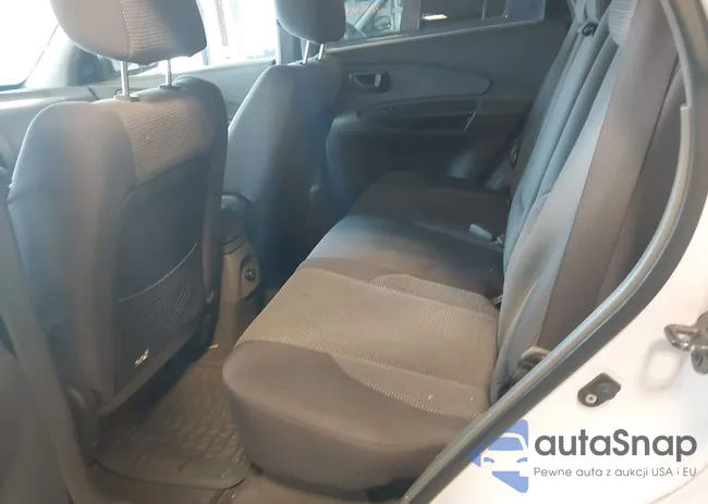 KM8JM12B77U648480: 43868927