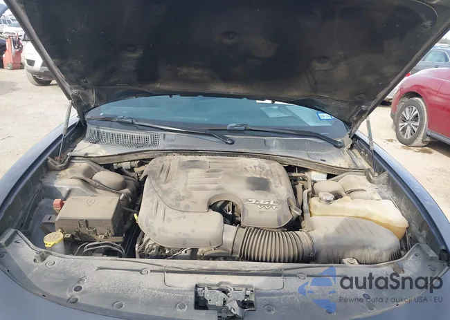 2C3CDXBG8KH658415: 43868942