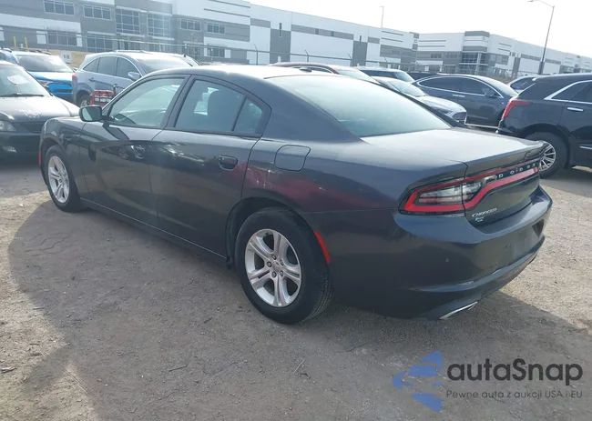 2C3CDXBG8KH658415: 43868942