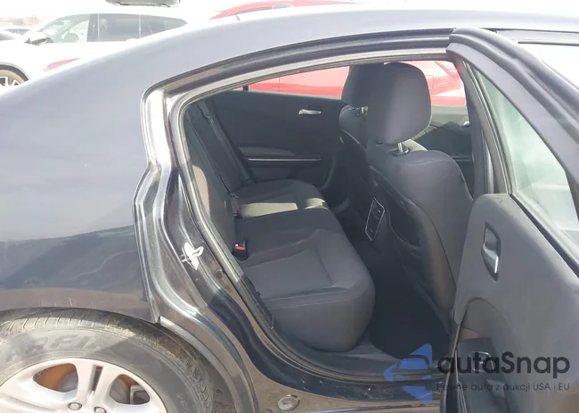 2C3CDXBG8KH658415: 43868942